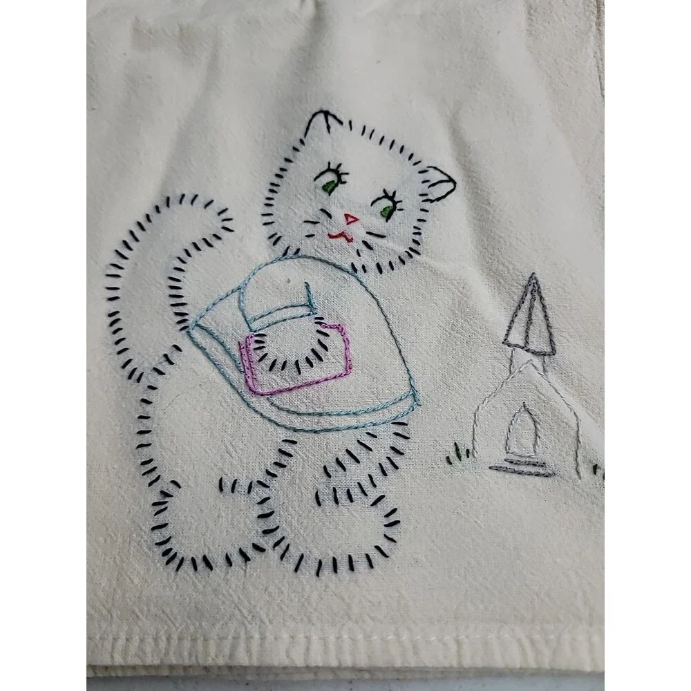 Vintage Cat Embroidered Tea Towels Kitchen Decor Linen  Kitten Going To Church